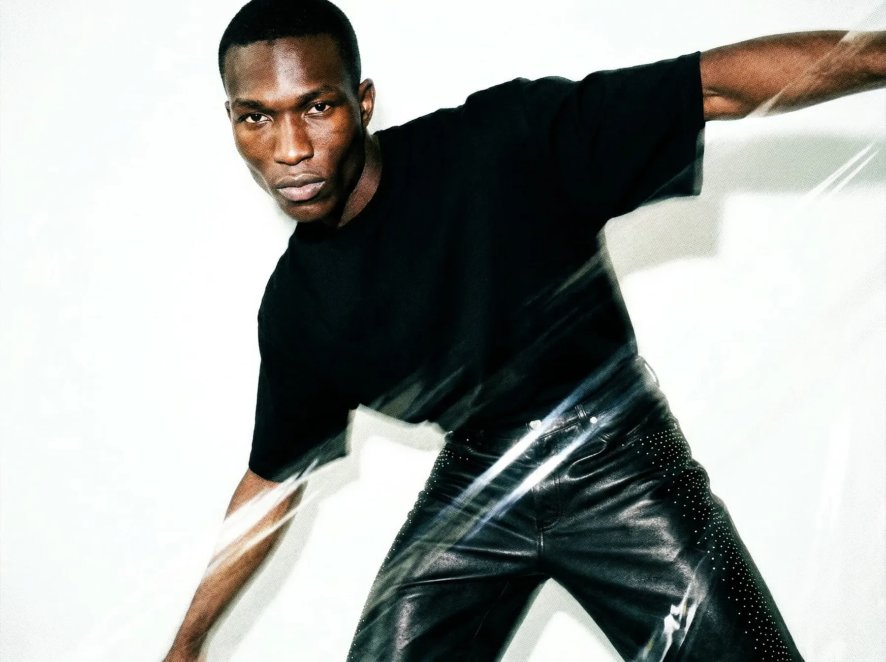 Glow-style lifestyle visual 2